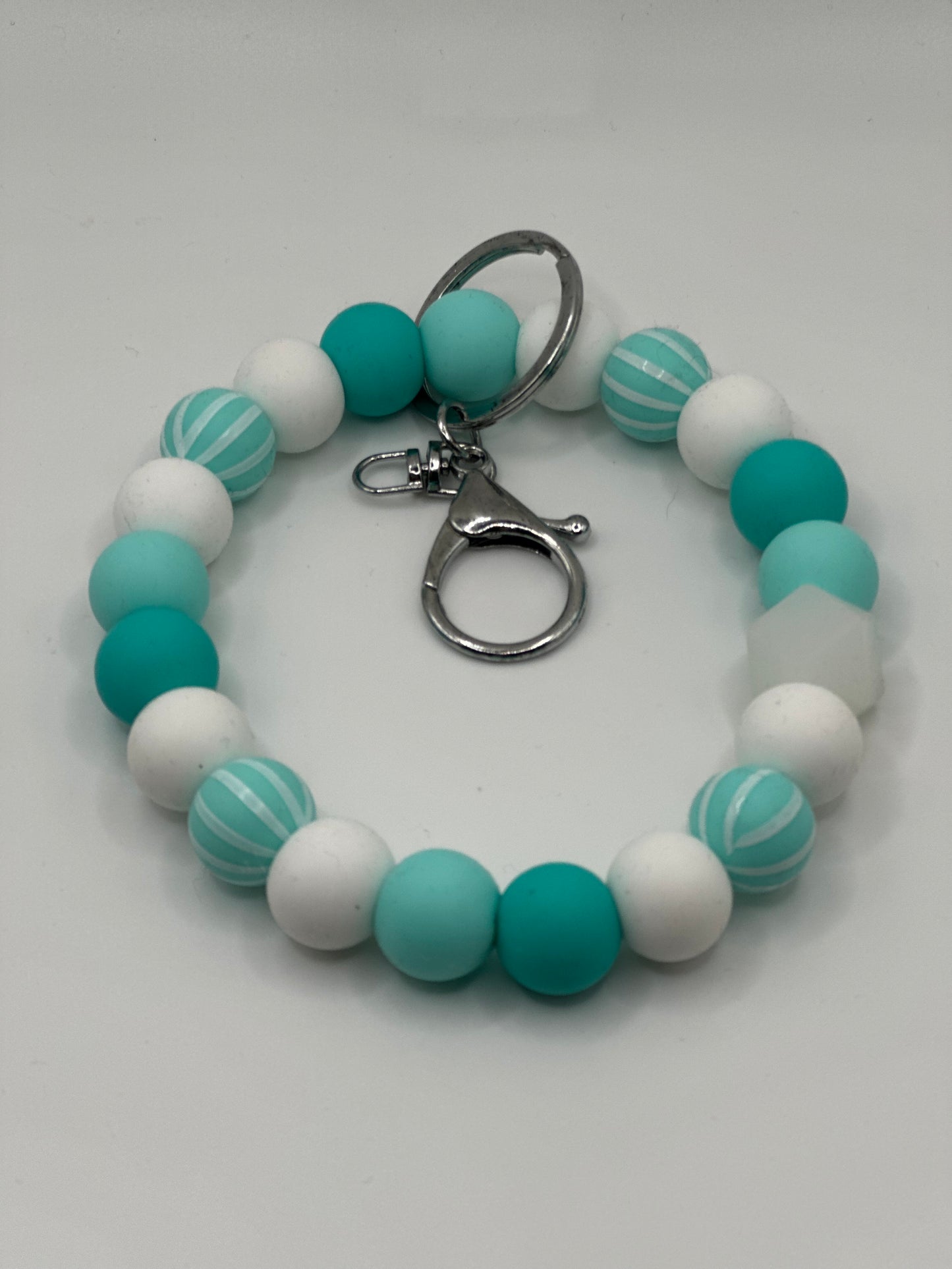 Coastal Waves Wristlet
